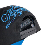 Gorra Si Sabe - BAEZ X BLESSD