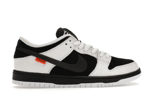 Dunk SB Low x TIGHTBOOTH